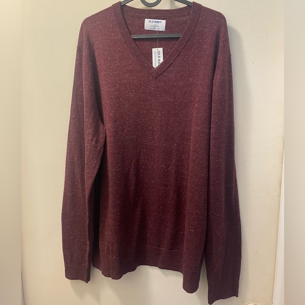 Old Navy men’s sweater